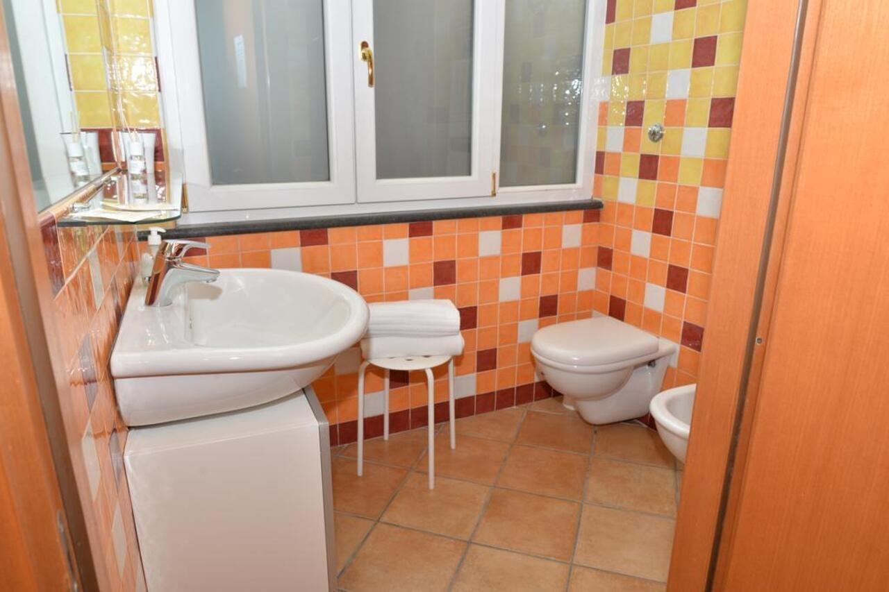 Casa Lungomare Bed & Breakfast Салерно Екстериор снимка